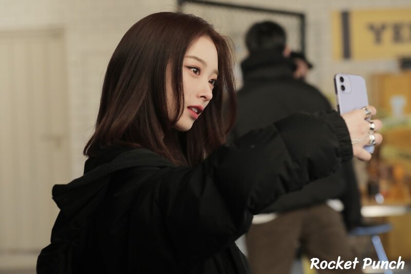 220228 Rocket Punch 'YELLOW PUNCH' Jacket Shoot by Melon documents 9