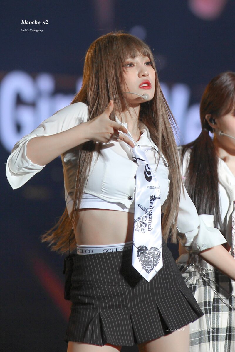 220820 aespa Ningning - SMTOWN LIVE 2022 in Suwon documents 1