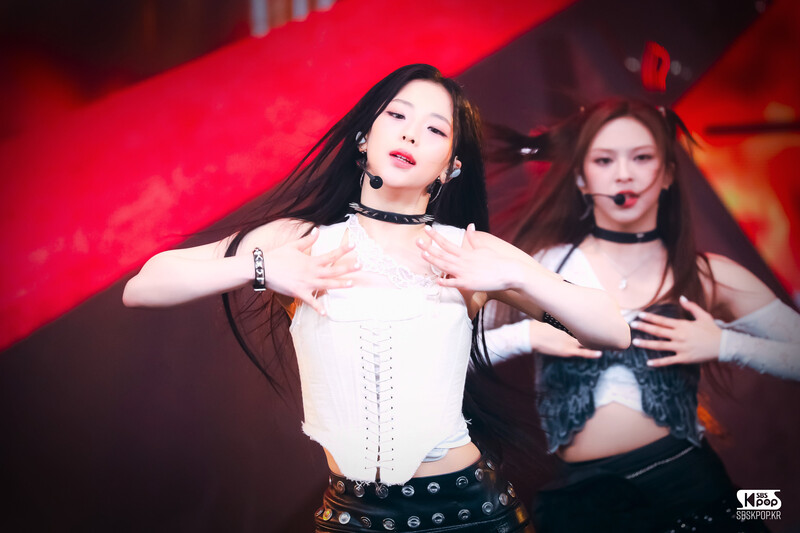 240407 BABYMONSTER Ruka - ‘SHEESH’ at Inkigayo documents 5