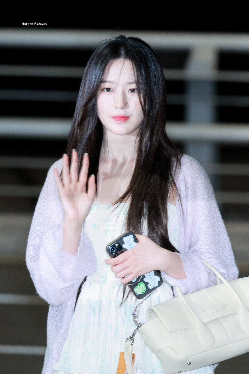 240418 (G)I-DLE Shuhua - ICN Airport documents 1