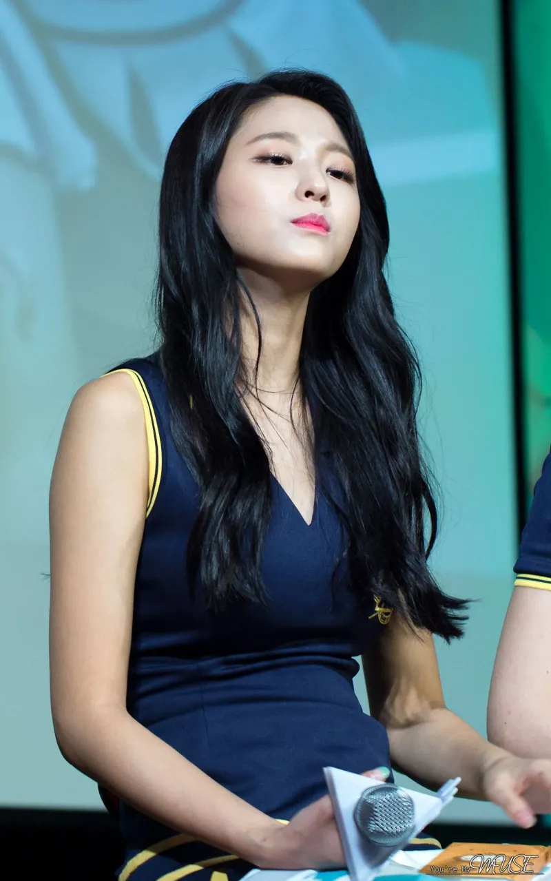 Seolhyun405.jpg