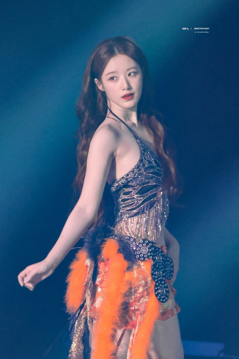 240918 (G)I-DLE Shuhua - 2024 World Tour [i-Dol] in Belmont Park documents 6