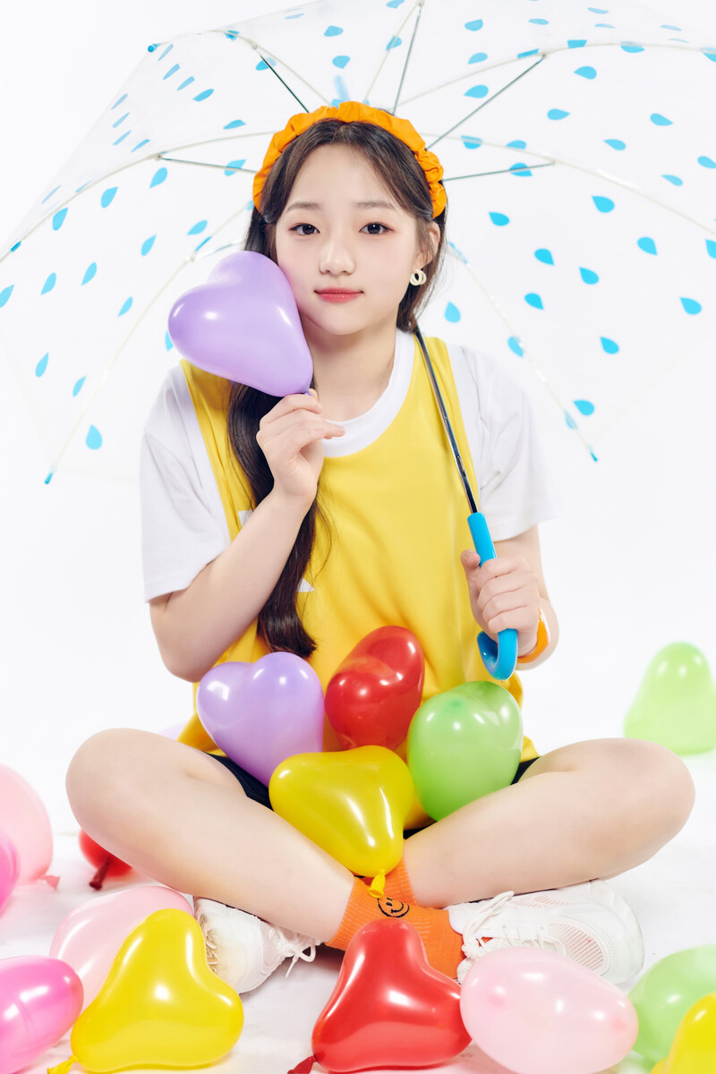 Girls Planet 999 - K Group Introduction Profile Photos - Kim Sein documents 1