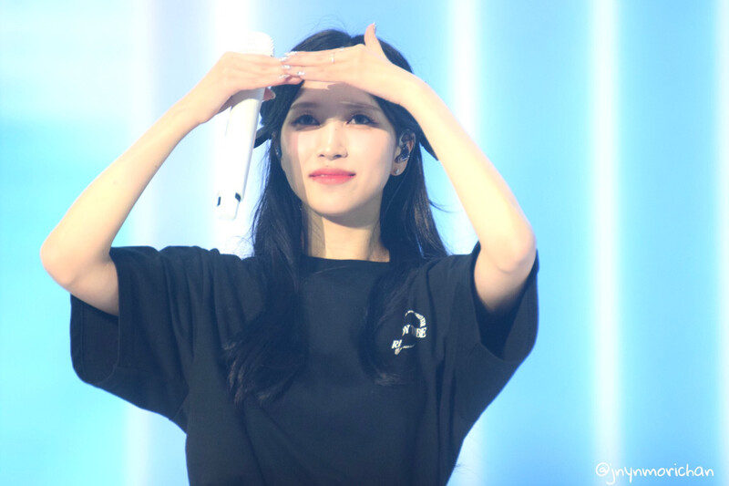 230415 TWICE Mina - ‘READY TO BE’ World Tour in Seoul Day 1 documents 2