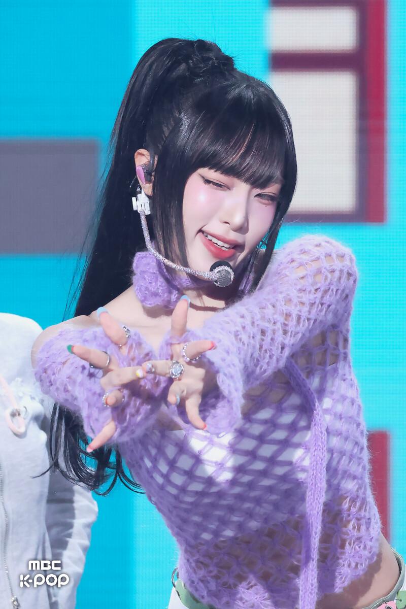 241012 YENA - 'NEMONEMO' + 'It was love' at Music Core documents 5