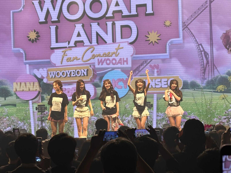 241112 WOOAH - at "2024 WOOAH Japan 2nd Concert 'WOOAH-LAND AGAIN' in Tokyo, Japan" documents 2