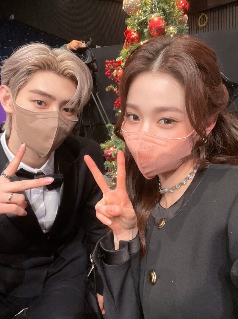 211226 Wonyoung Update with SUNGHOON. documents 1