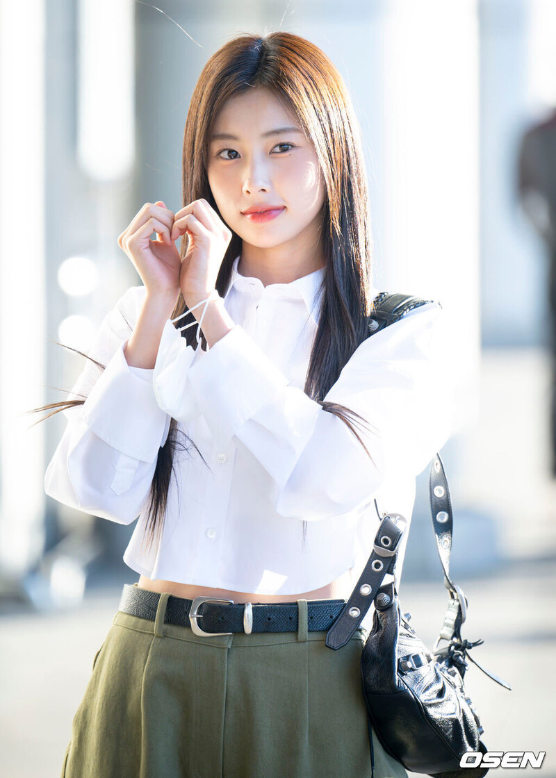 220924 Kang Hyewon documents 11