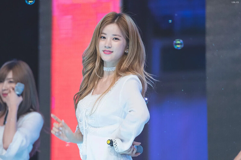 Chorong156_1.jpg