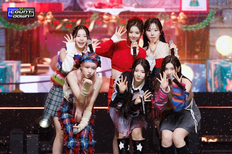 221229 NMIXX 'Funky Glitter Christmas' at M Countdown documents 9