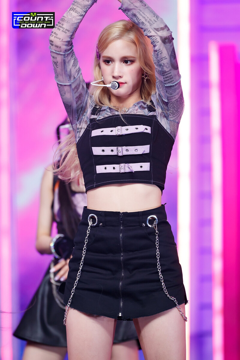 220113 Kep1er - 'WA DA DA' at M Countdown documents 14