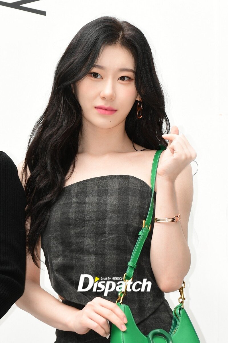 221014 ITZY CHAERYEONG- CHARLES & KEITH Pop-Up Store Opening at Seoul documents 2
