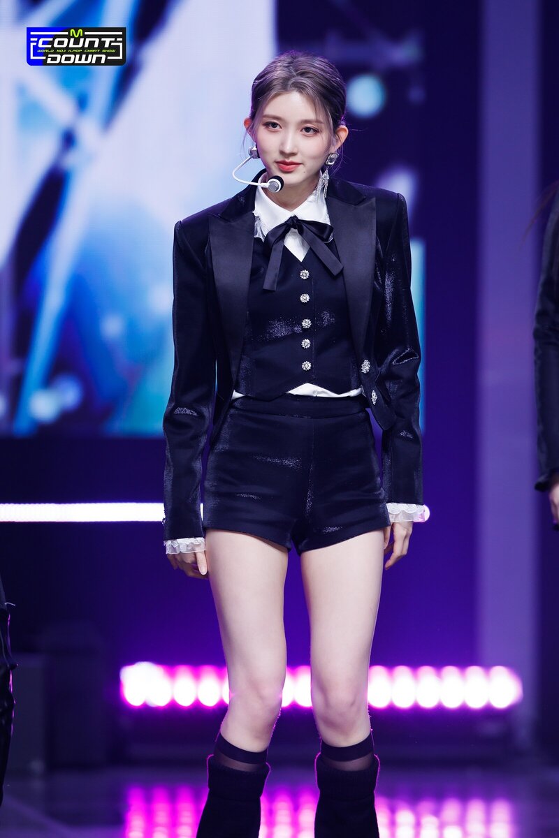 221229 IVE Gaeul 'After Like' at M Countdown documents 2