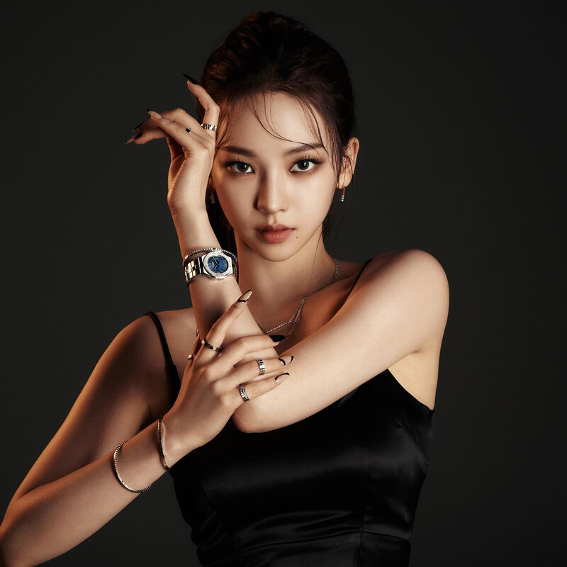 Chopard X aespa for Harper's BAZAAR Japan documents 7