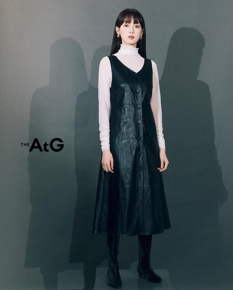 LEE SUNG KYUNG for The AtG 2022 Fall Collection documents 19