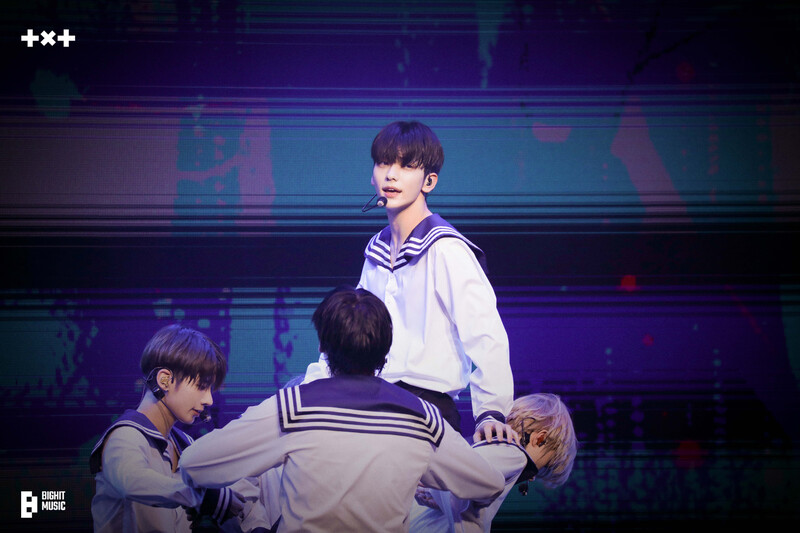 221006 TXT Weverse Update - 2022 TXT WORLD TOUR 〈ACT : LOVE SICK〉 IN U.S Photo Sketch documents 8