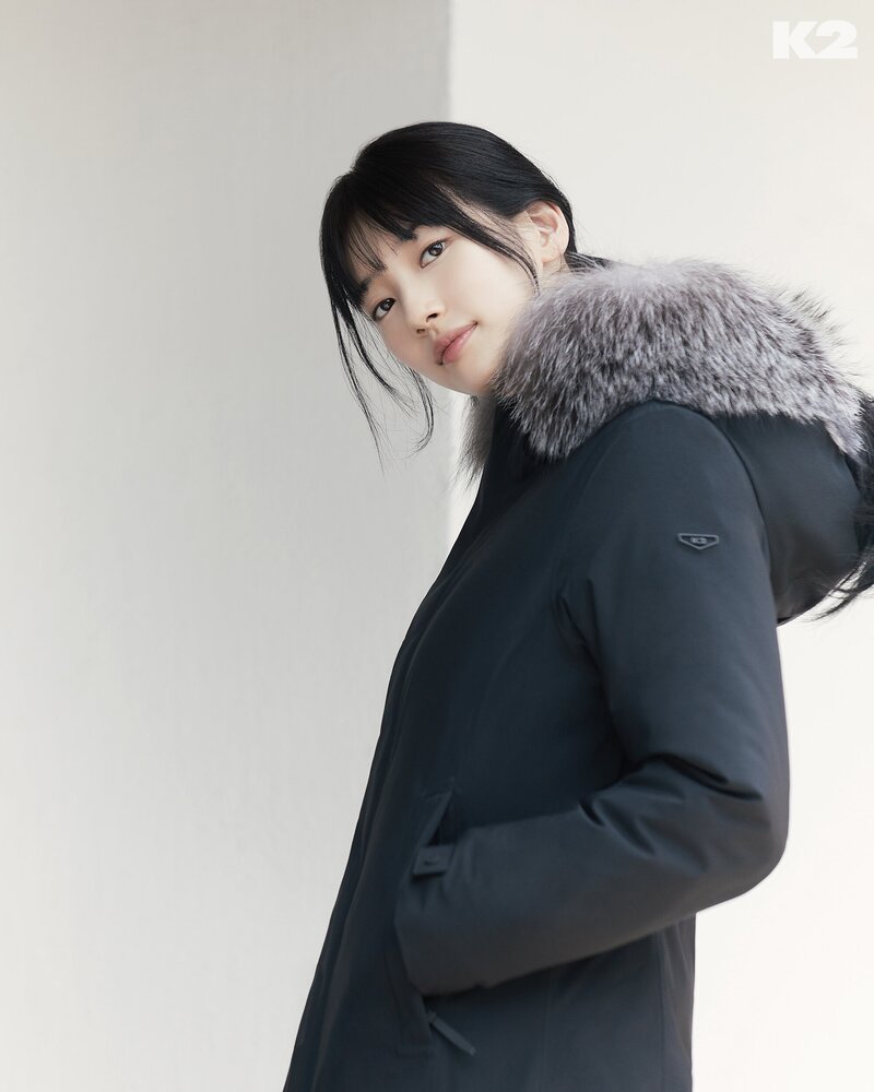 Bae Suzy for K2 2022 Winter Collection documents 5