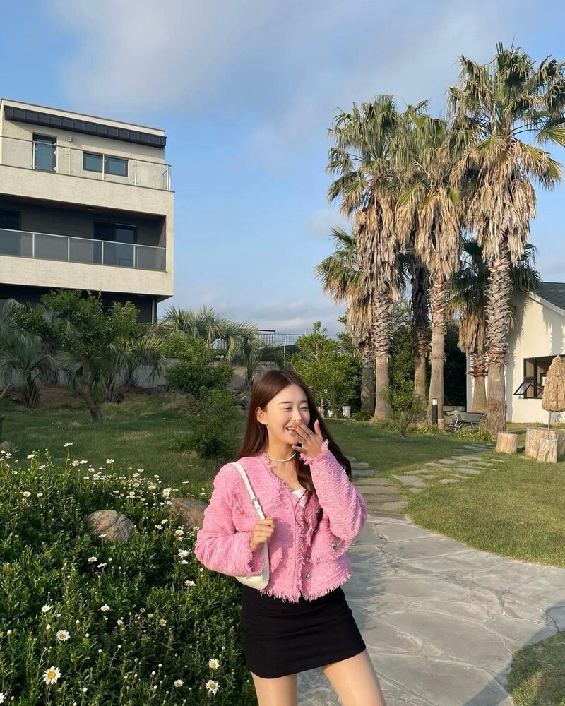 220423 Choi Hee Jae Instagram Update documents 3