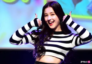 180103 - MOMOLAND’s Nancy - GREAT Comeback showcase