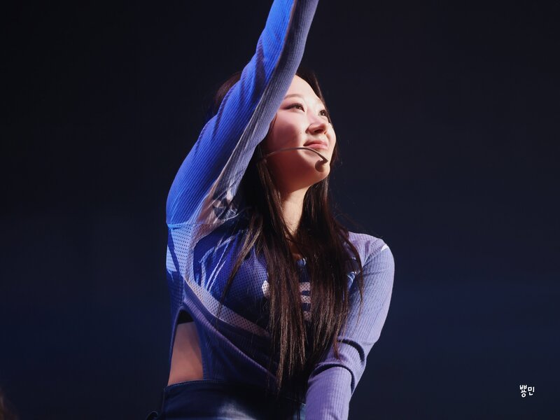 230226 aespa Giselle - 1st Concert 'SYNK : HYPER LINE' at Seoul Day 2 documents 3