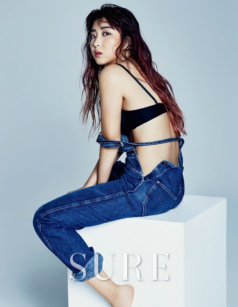 4Minute Sohyun for SURE magazine | January 2016 documents 1