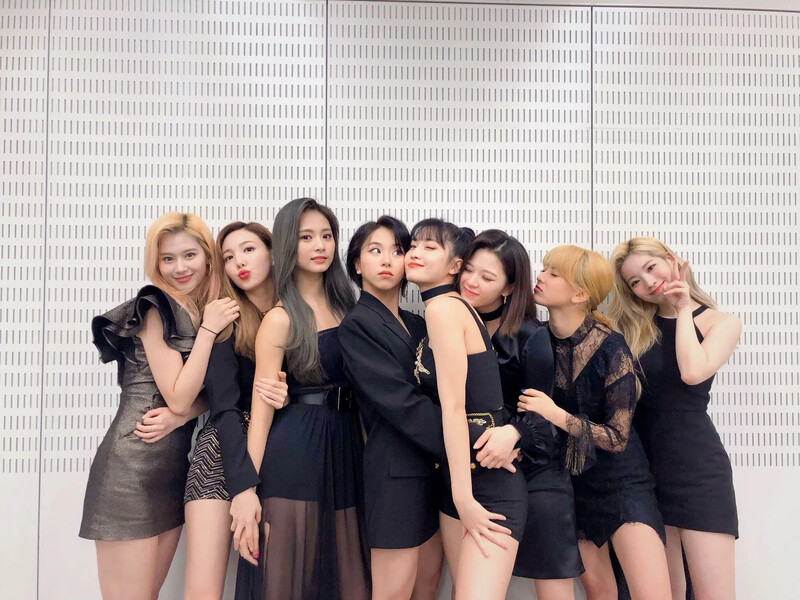 JYPETWICE_JAPAN-1197869439183515651-EJ-v18OU4AAMCQ9.jpg