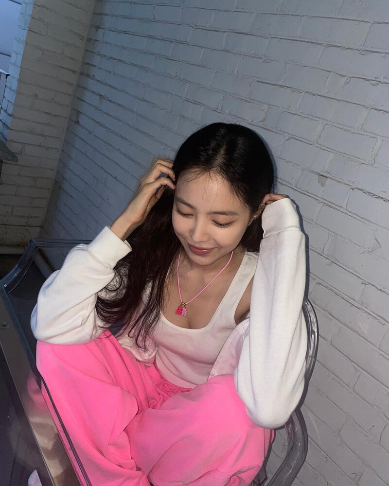 210906 Apink Naeun Instagram Update documents 2