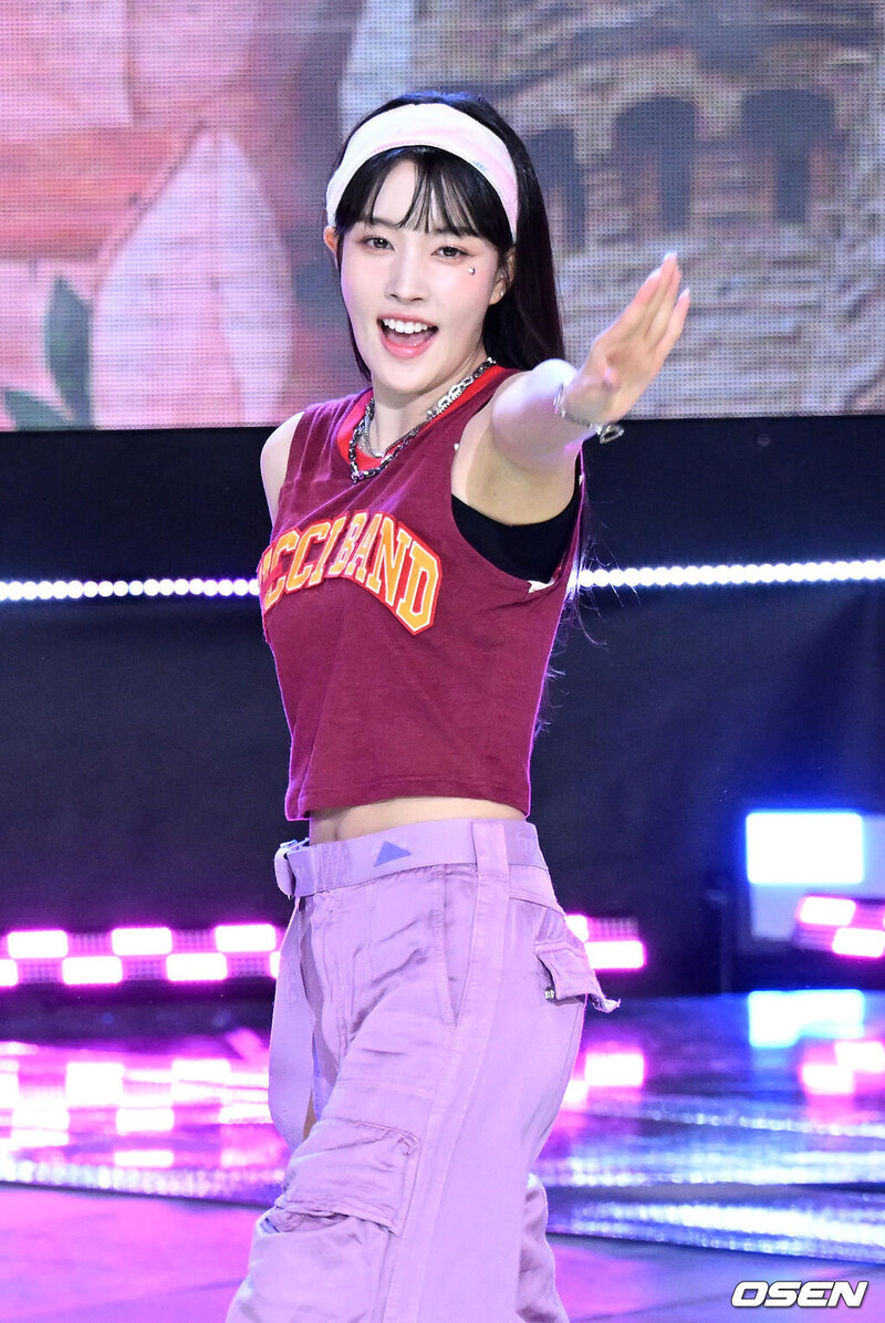 230829 STAYC Yoon - 'Bubble' at 'The Show' documents 2