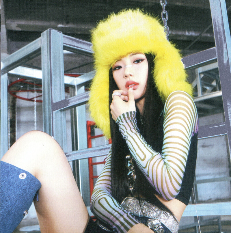 BABYMONSTER - 1st Album 'DRIP' [Scans] documents 5