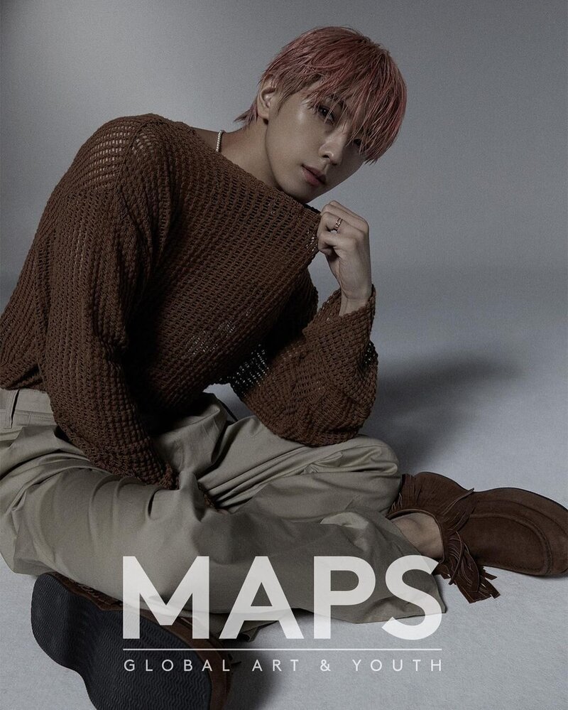 CIX Bae Jinyoung & Yonghee for MAPS OCTOBER Issue documents 6