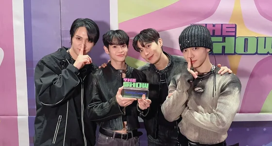 Fans Celebrate Highlight’s Comeback, Two Music Show Wins So Far for ‘Body’