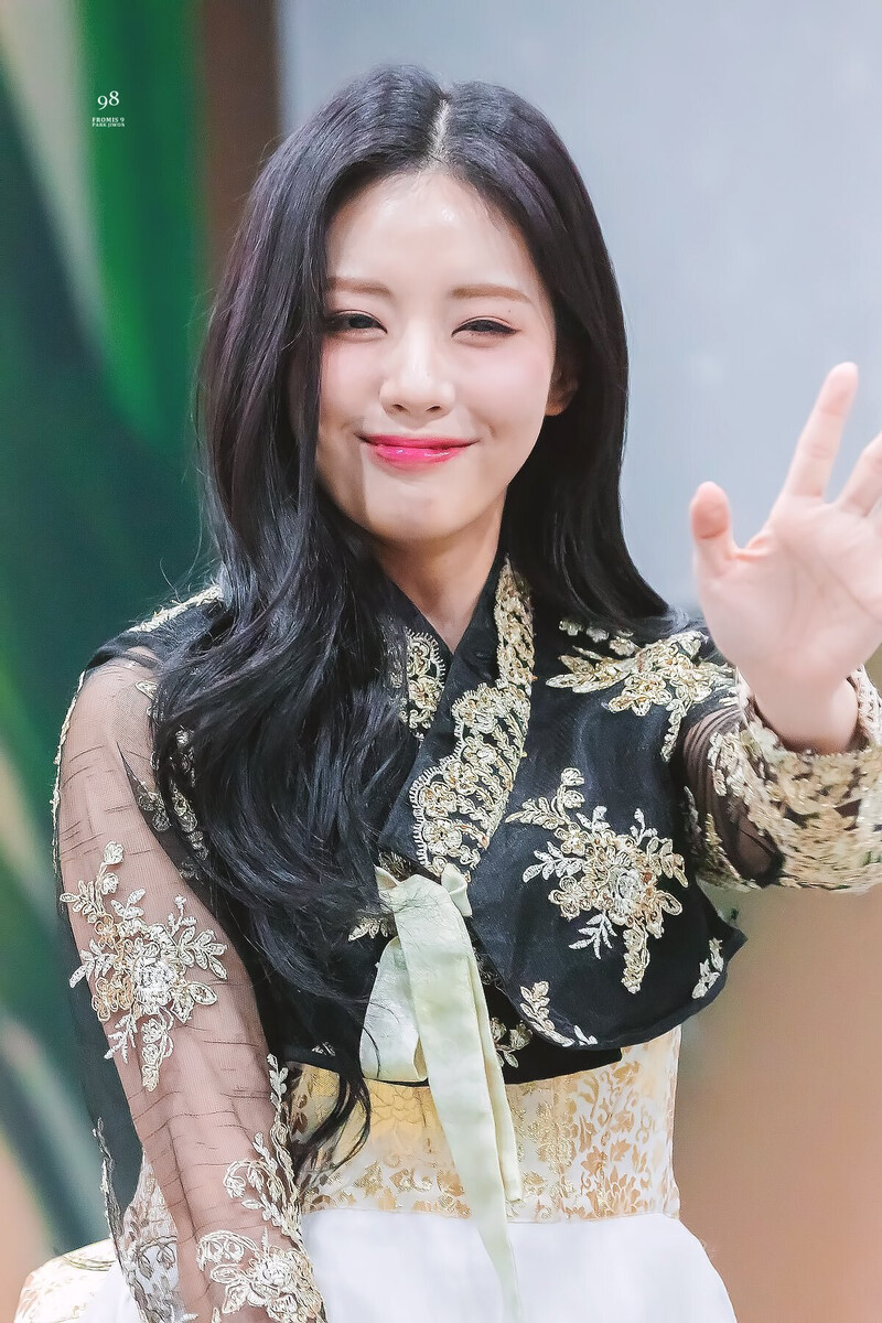 220723 fromis_9 Jiwon - Offline Fansign Event documents 5