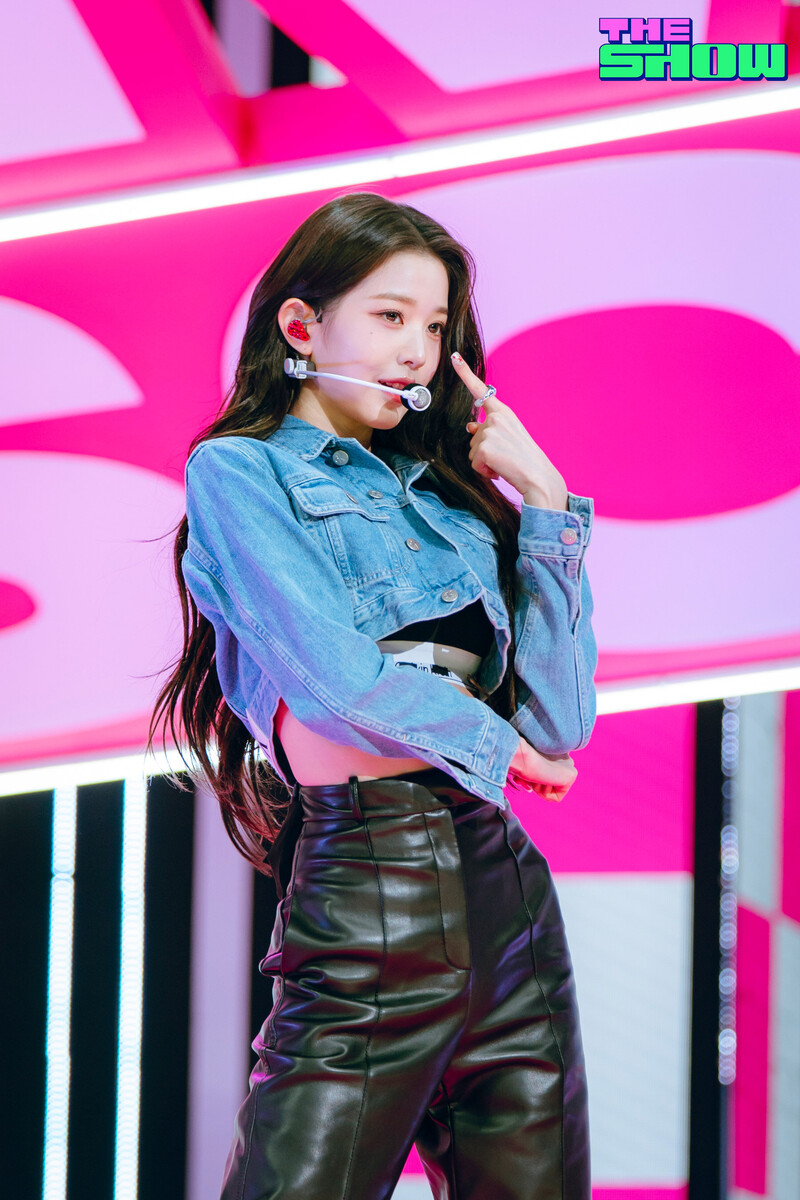 230418 IVE Wonyoung - 'I AM' at THE SHOW documents 12