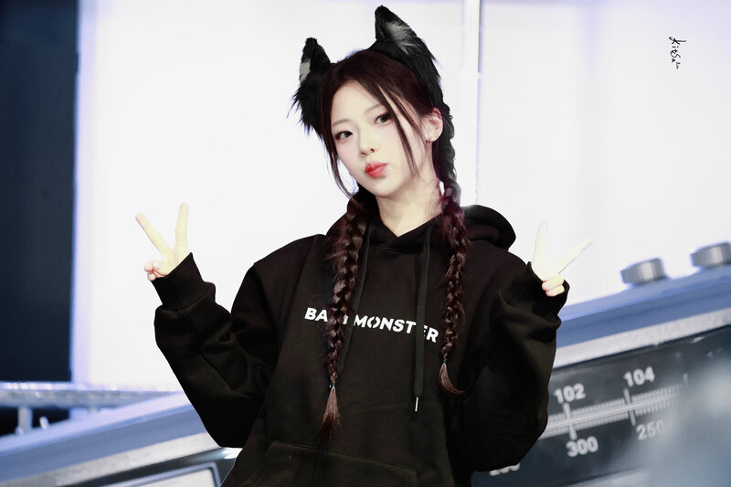 241110 BABYMONSTER Ruka - YG SELECT FANSIGN EVENT documents 2