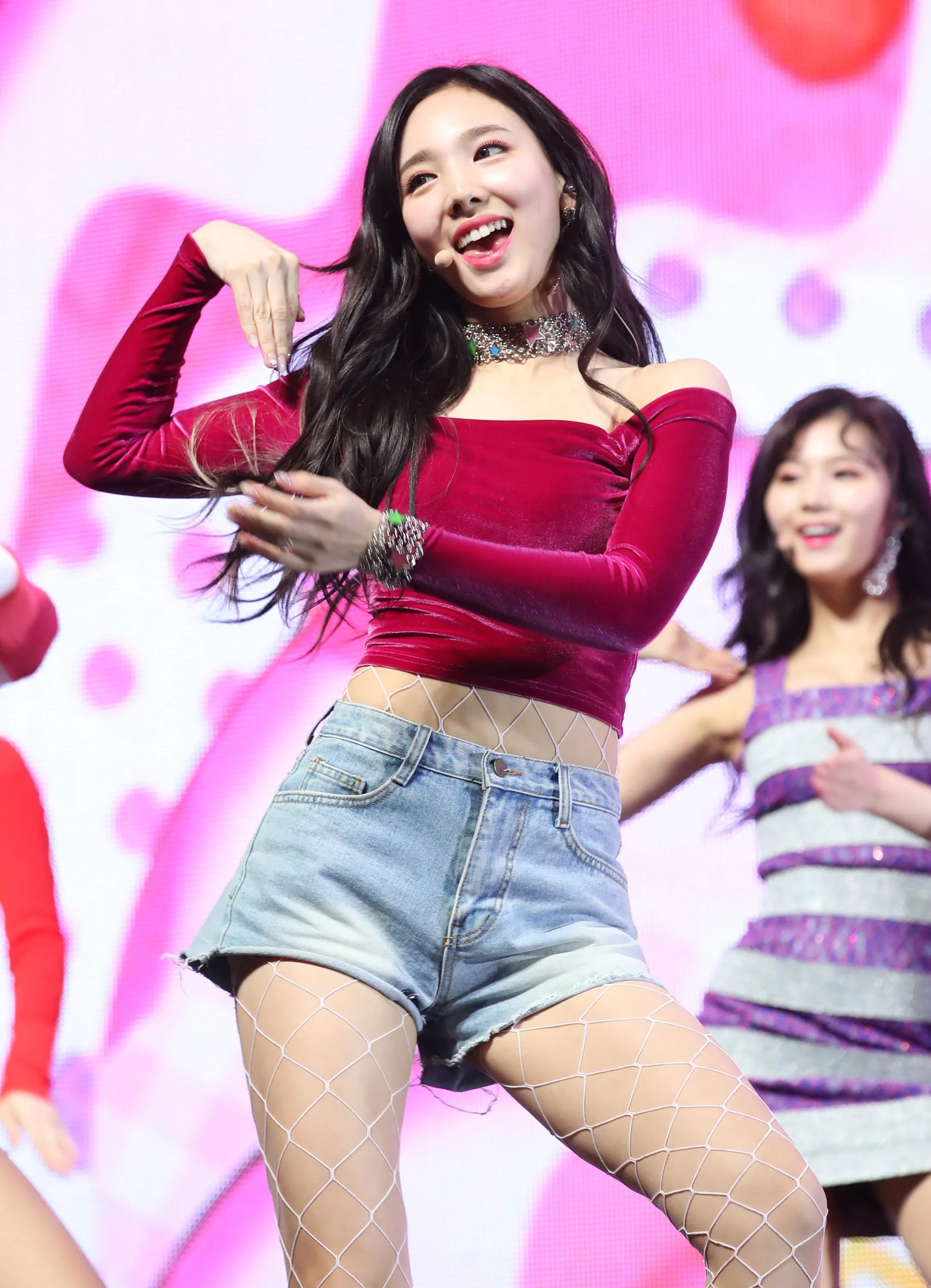 Nayeon at What is Love showcase | Kpopping