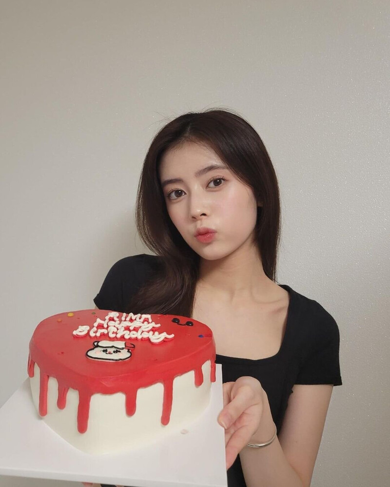 220326 - NiziU Instagram Update: Rima's Birthday documents 3