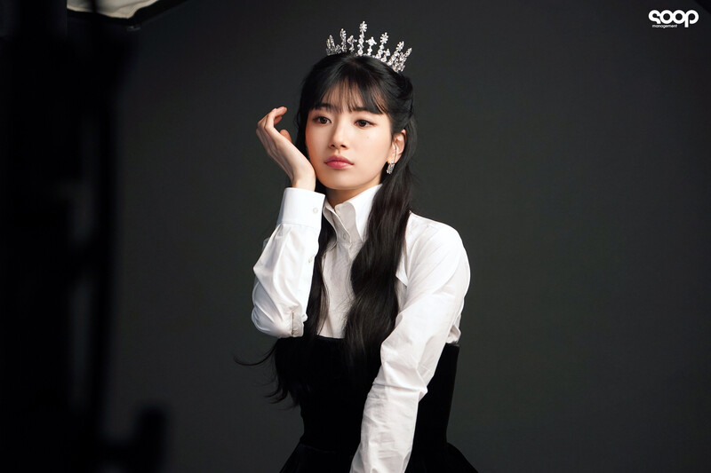 230313 SOOP Naver Post - Bae Suzy documents 22