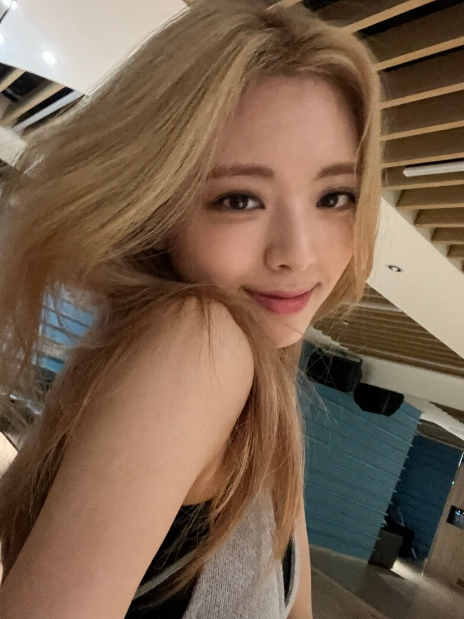 220711-ITZY-SNS-Update-Yuna-documents-5.jpeg?v=95233