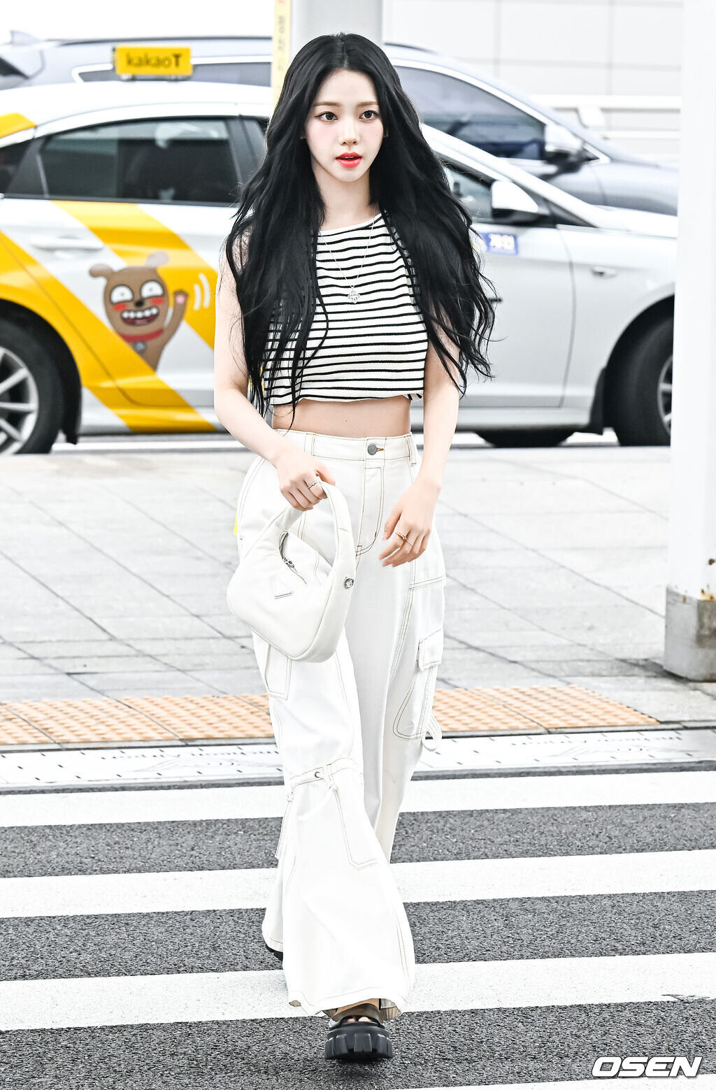 230607 aespa Karina at Incheon International Airport | kpopping