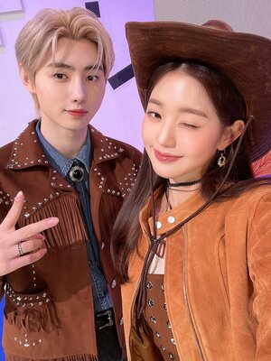 220429 M Countdown Twitter Update - MCs Sunghoon and Wonyoung