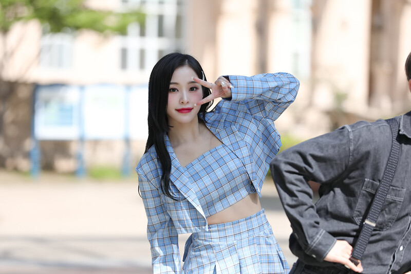 220803 Dreamcatcher Naver Post - Gahyeon 'Playground' Special Clip documents 6