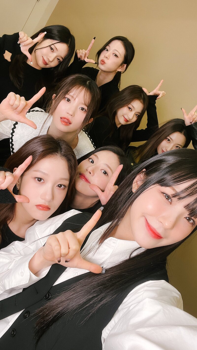 230124 fromis_9 Weverse - 5th Anniversary HAPPY fromis_9 DAY documents 6