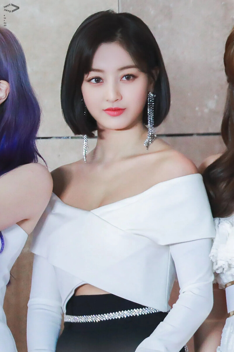 Jihyo775.jpg