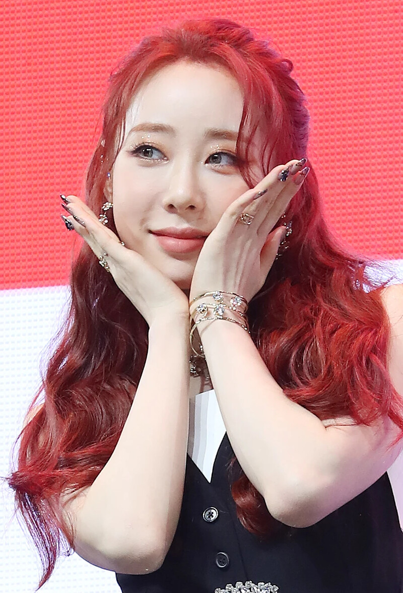 210331 WJSN Yeonjung - 9th Mini Album UNNATURAL Press Showcase documents 5