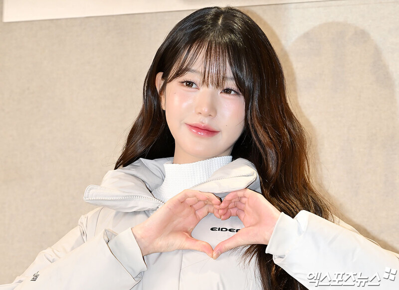 241124 Jang Wonyoung at EIDER Brand Photo Event documents 15