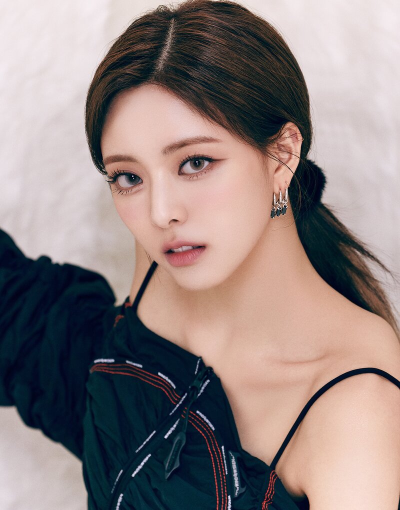 ITZY 'CHESHIRE' Concept Teasers documents 5