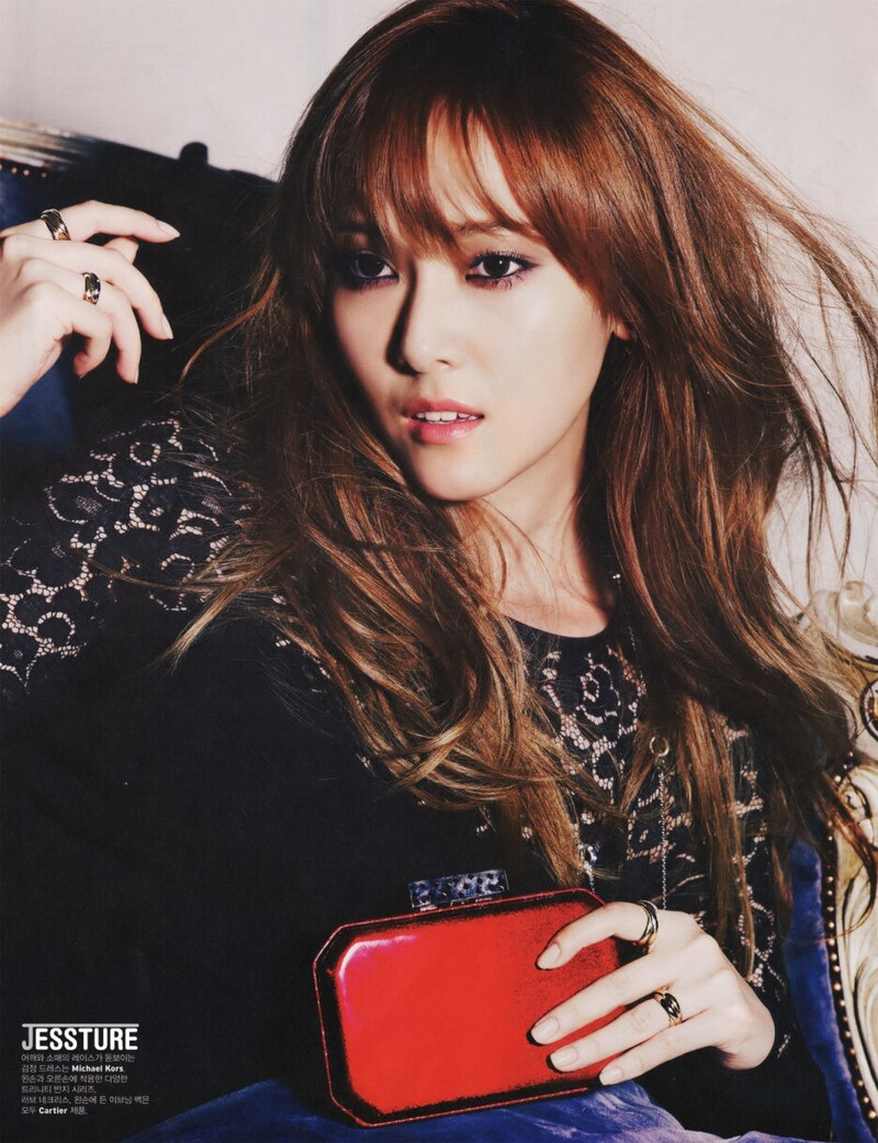 Jessica Jung for W Korea - August 2012 Issue [SCANS] documents 3