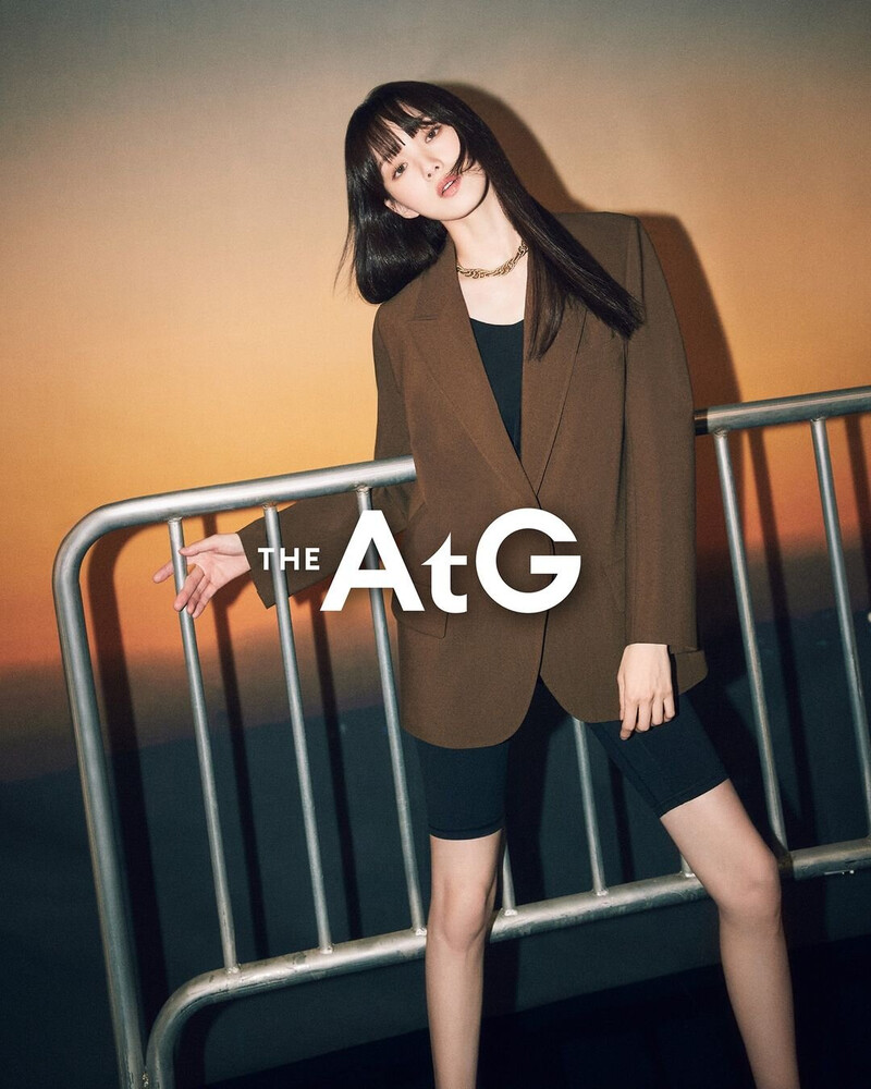 LEE SUNG KYUNG for The AtG 2022 Fall Collection documents 2