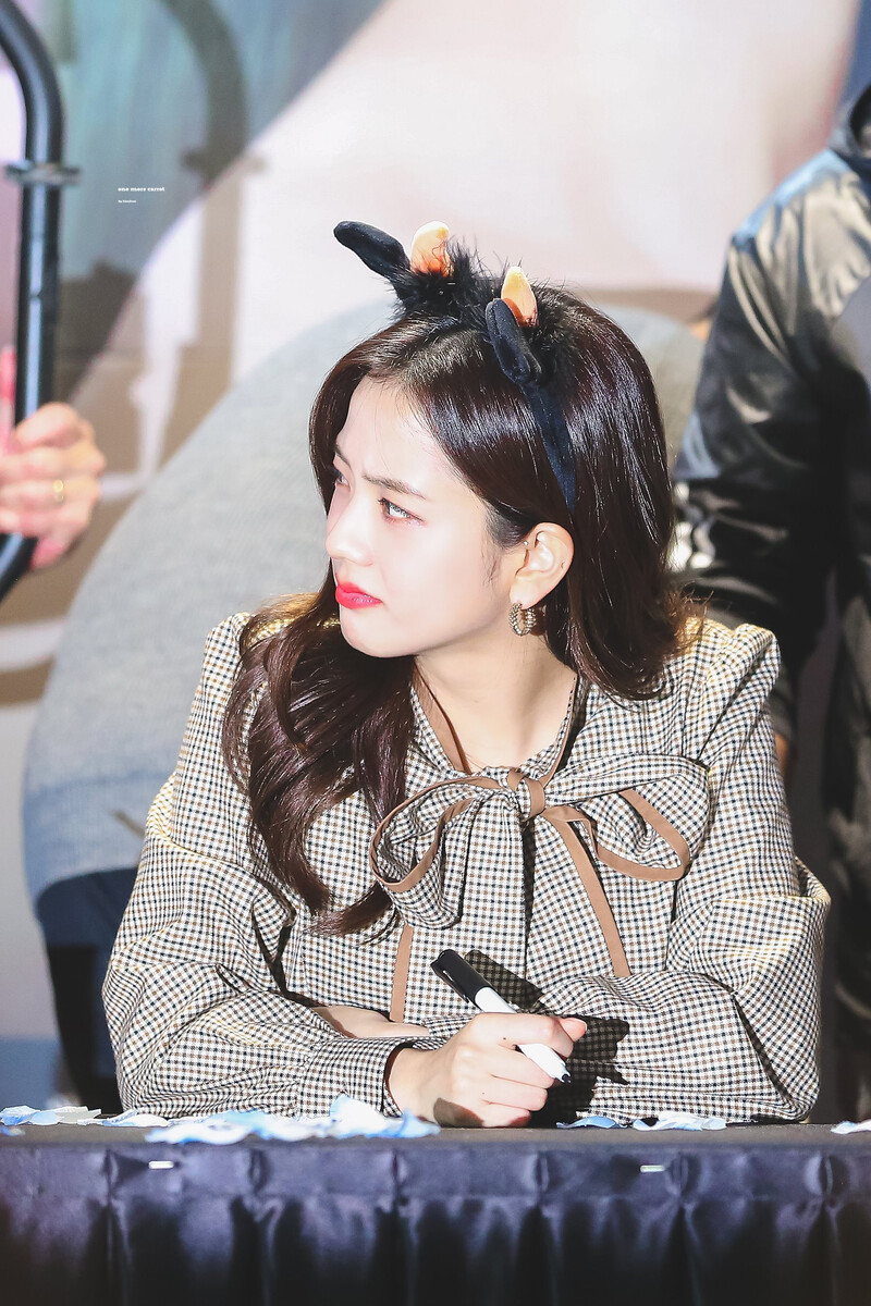 191012 BLACKPINK Jisoo - OLENS Fansign documents 2