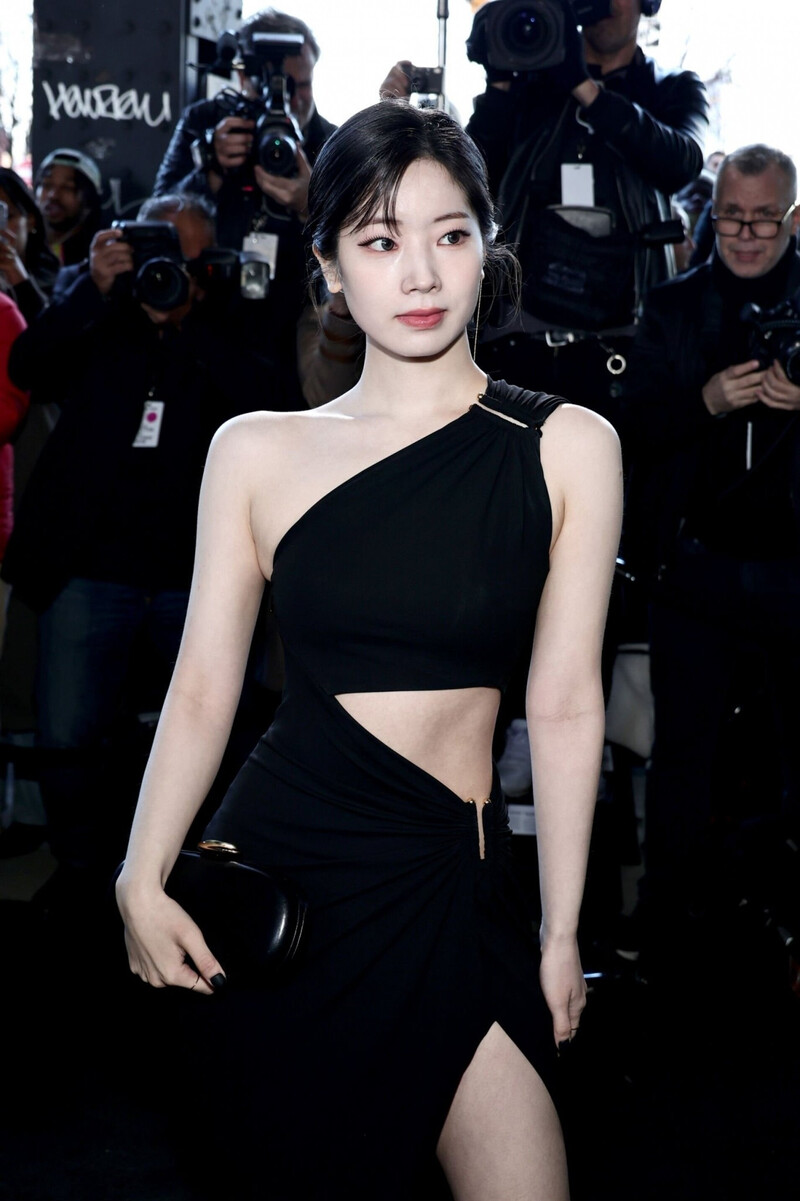 230215 TWICE Dahyun at Michael Kors F/W 23 Collection Fashion Show documents 2